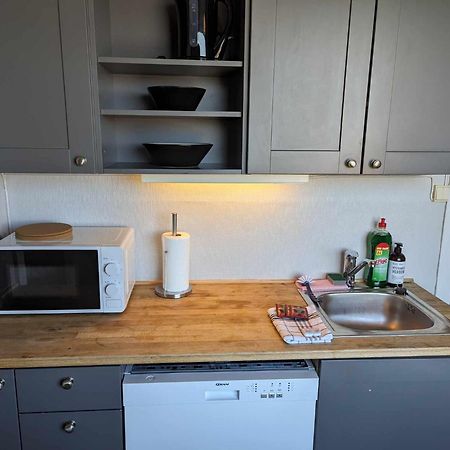 Railside Track Apartment Нарвік Екстер'єр фото