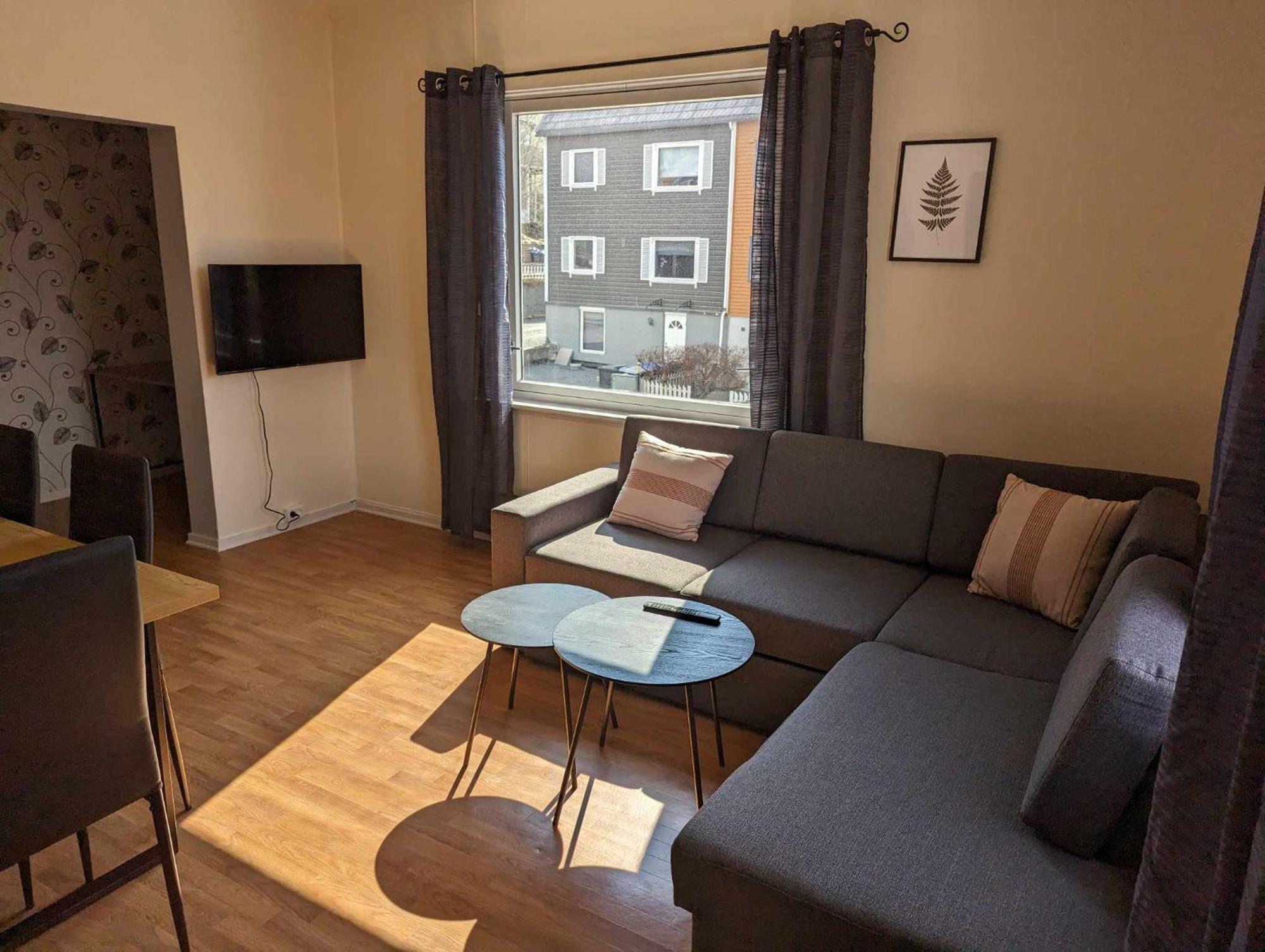 Railside Track Apartment Нарвік Екстер'єр фото